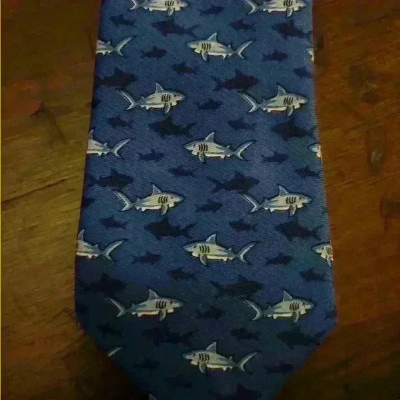 Men’s Blue Shark Tie By Wembley - Picture 3 of 6